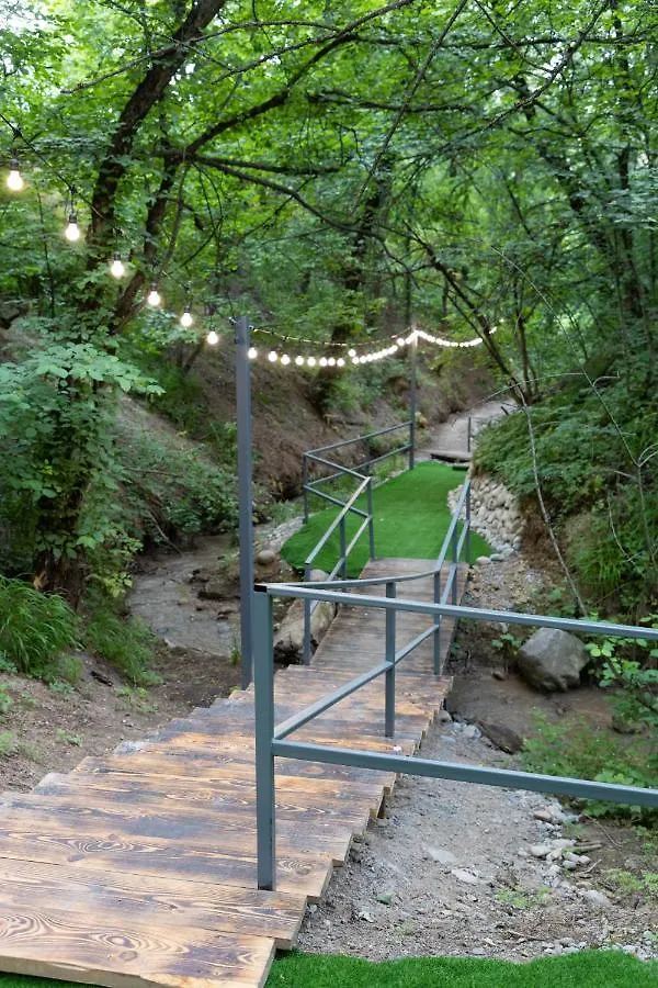 Hotel Ecopark Tobe Almatý